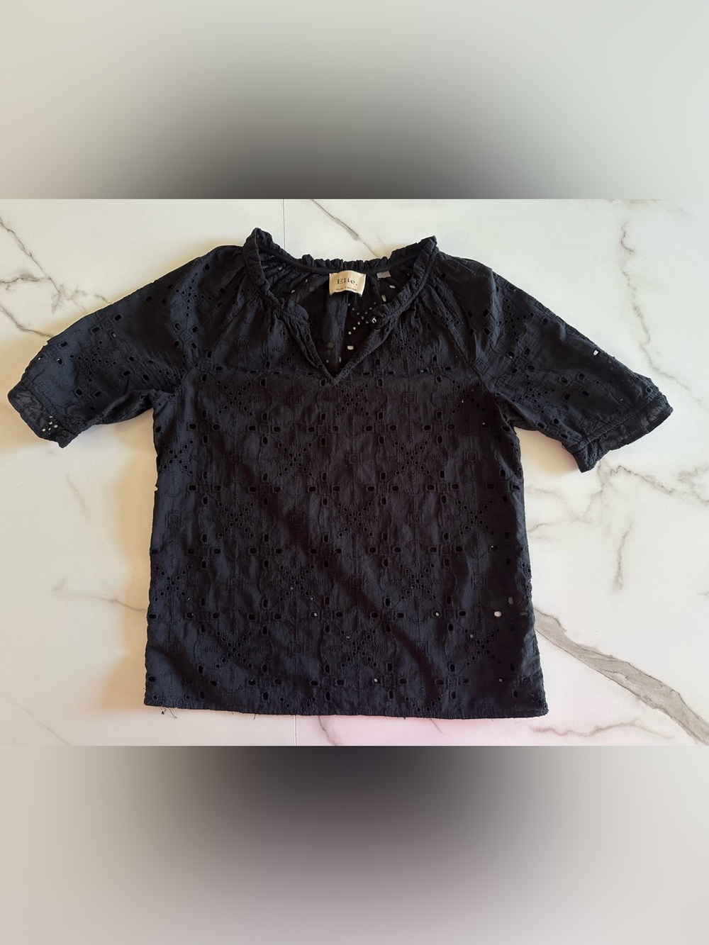 Elie Tahari Black Eyelet V-Neck Short Sleeve Blouse - size M